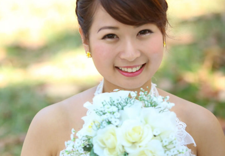 ハワイのプロスタイリストによるヘアメイク フェイシズスタジオ